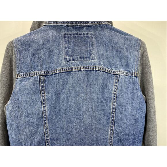 Abercrombie & Fitch Distressed Vintage Denim Jacket Hoodie Size Boy's Small 34" - Picture 9 of 12